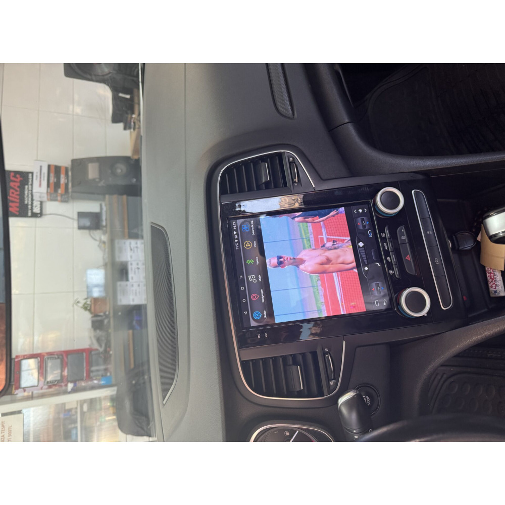 RENAULT MEGANE4 TESLA MULTİMEDYA CARPLAY-AND AUTO 6+64GB