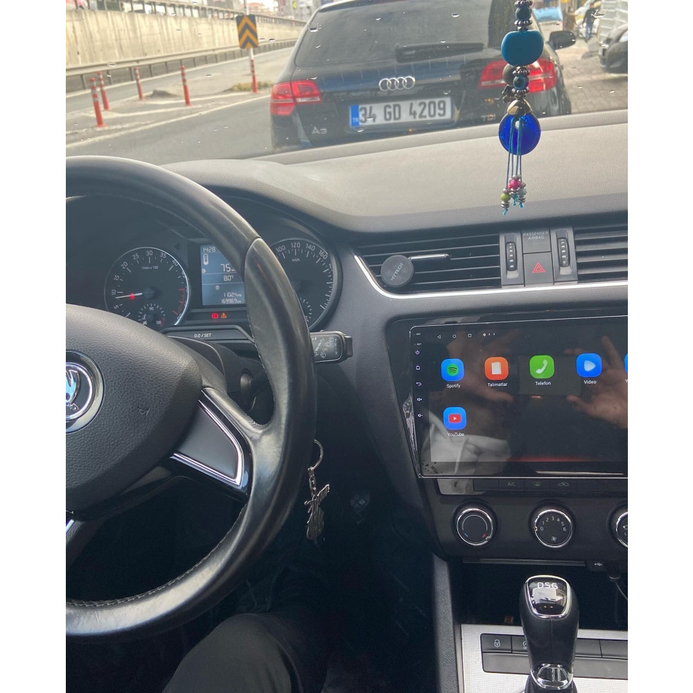 SKODA SUPERB MULTİMEDYA CARPLAY-AND AUTO 4+32GB