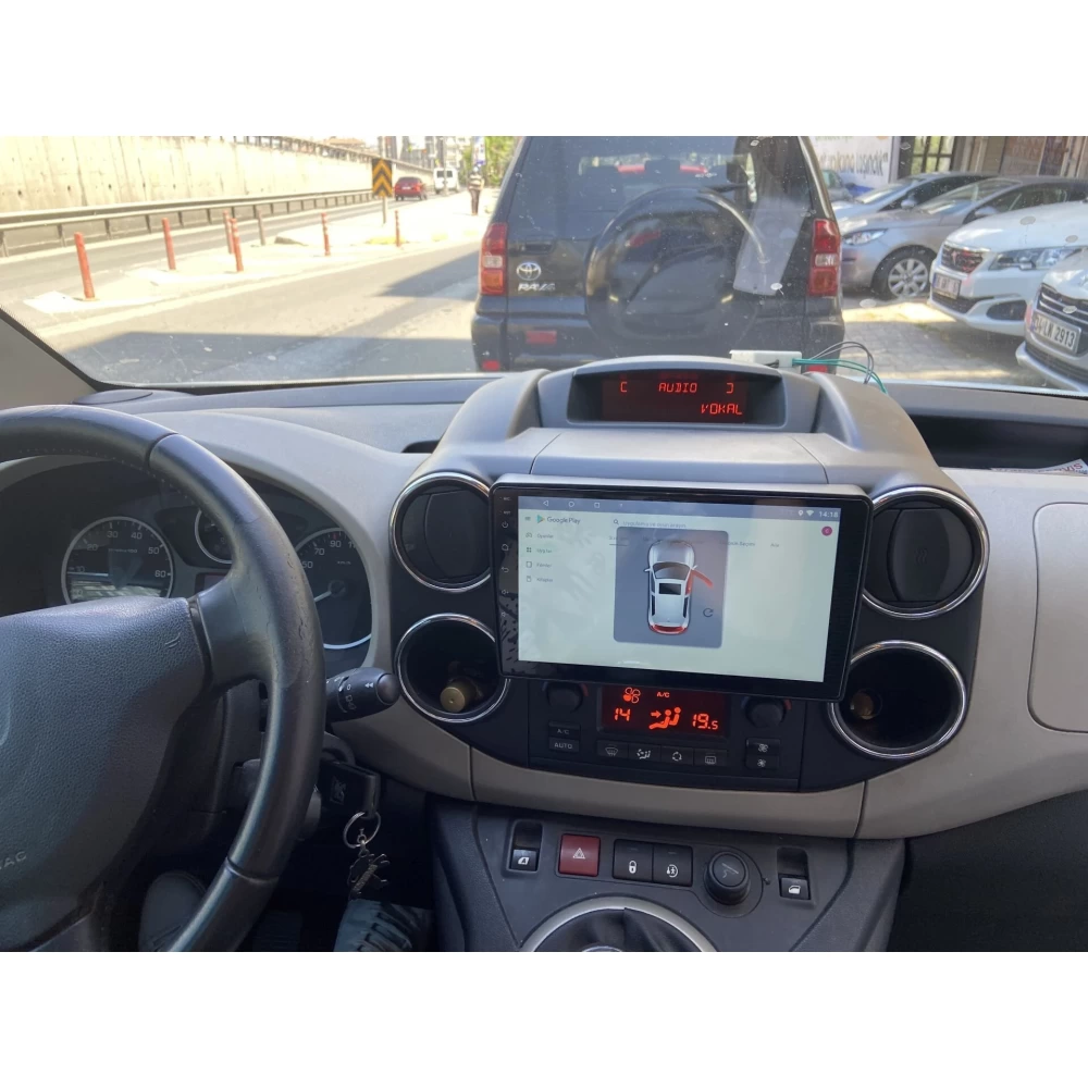 BERLİNGO-PARTNER MULTİMEDYA CARPLAY-AND AUTO 4+32GB