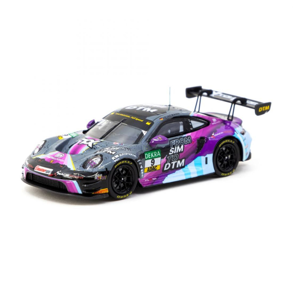Tarmac Works 1/64 Porsche 911 GT3 R DTM 2023 Diecast – Pistlerin Alman Disiplini