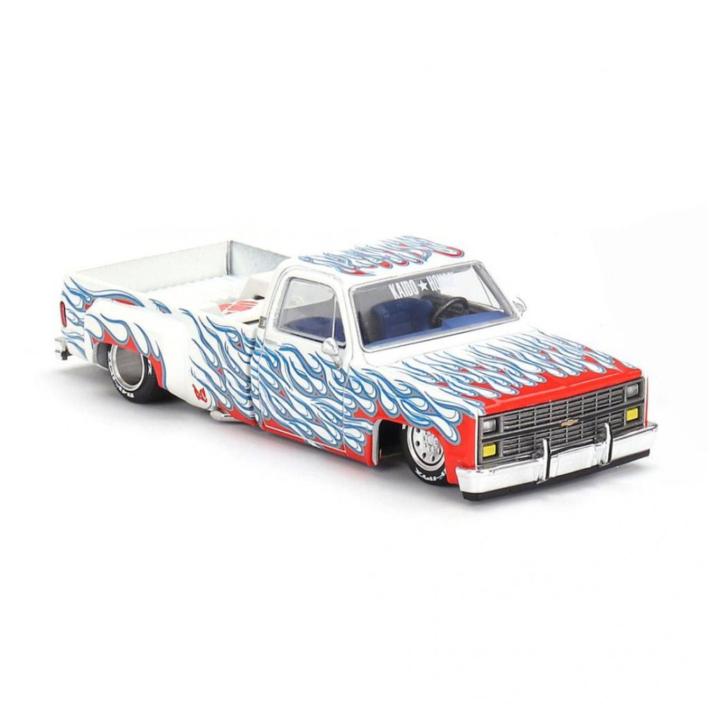 Mini GT x Kaido House 1/64 Chevrolet Silverado Dually On Fire V2 Diecast – Amerikan Gücünün Sanatla Buluşması 
