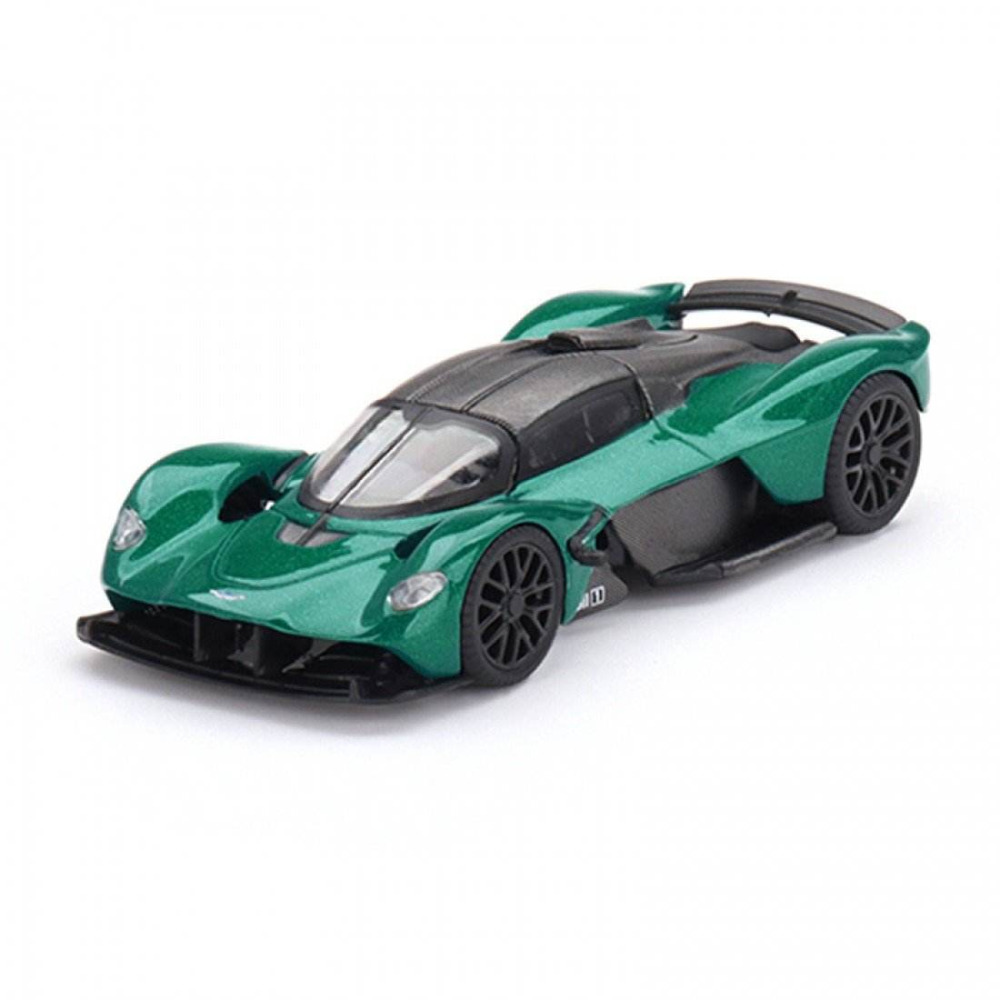 Mini GT 1/64 Aston Martin Valkyrie Racing Green – Formula 1 Teknolojisi Vitrininizde Diecast
