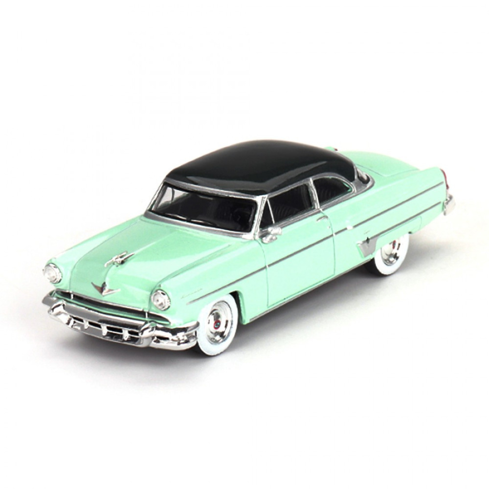 Mini GT 1/64 Lincoln Capri 1954 – Amerikan Klasiklerinin Yeşil Zarafeti