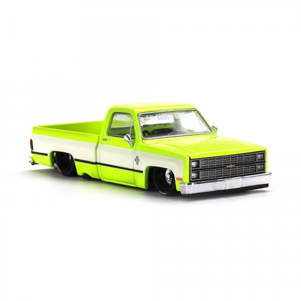 Mini GT X Kaido House 1/64 Chevrolet Silverado KAIDO Flo Yellow V1 - Diecast Model Araç