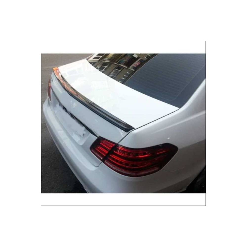 Mercedes W212 E Serisi (2009-2015) Arası Uyumlu Spoiler - Piano Black