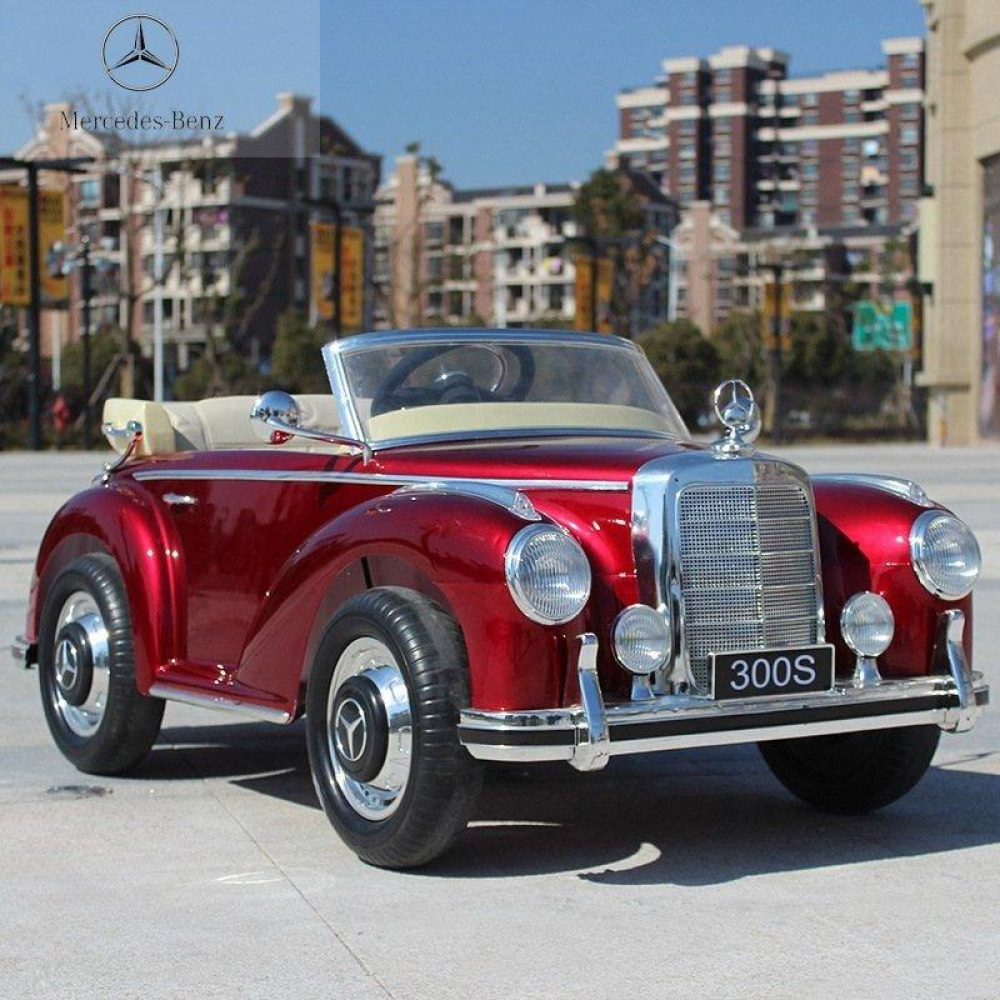 Classic-300S 12V Edition - Açılabilir Bagajlı, Deri Koltuklu, 12V Çift Motorlu ve Lisanslı Retro Akülü Araba