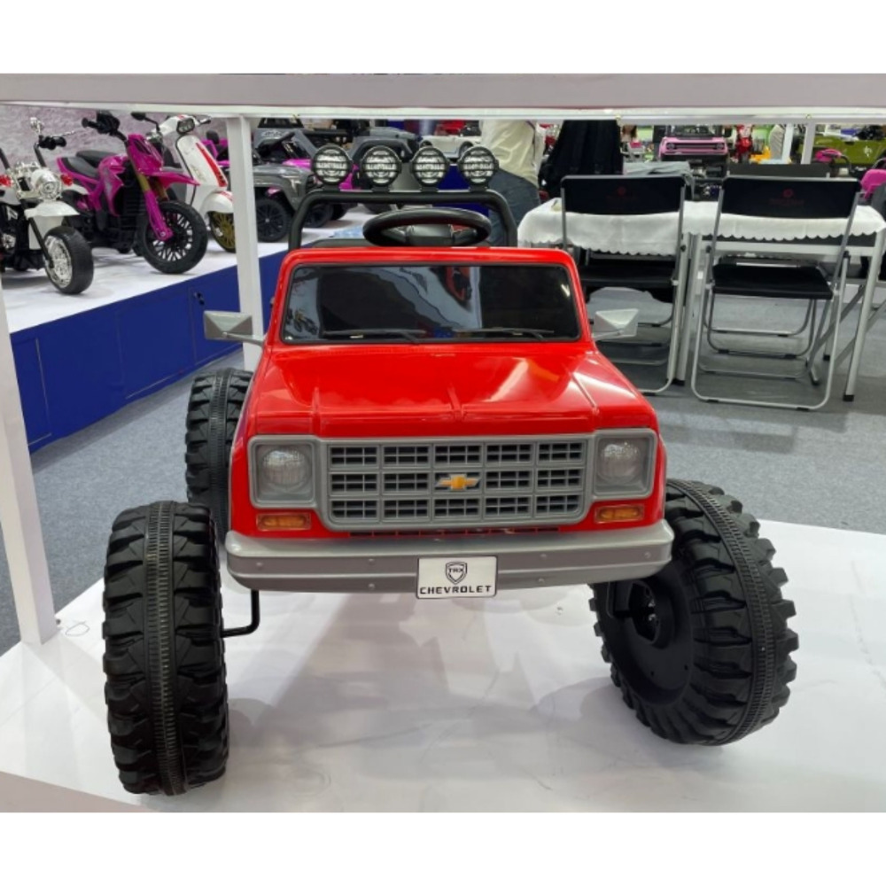 Chevrolet Cheyenne Lisanslı 24V Çift Kişilik Akülü Pickup (Monster Truck Edition)