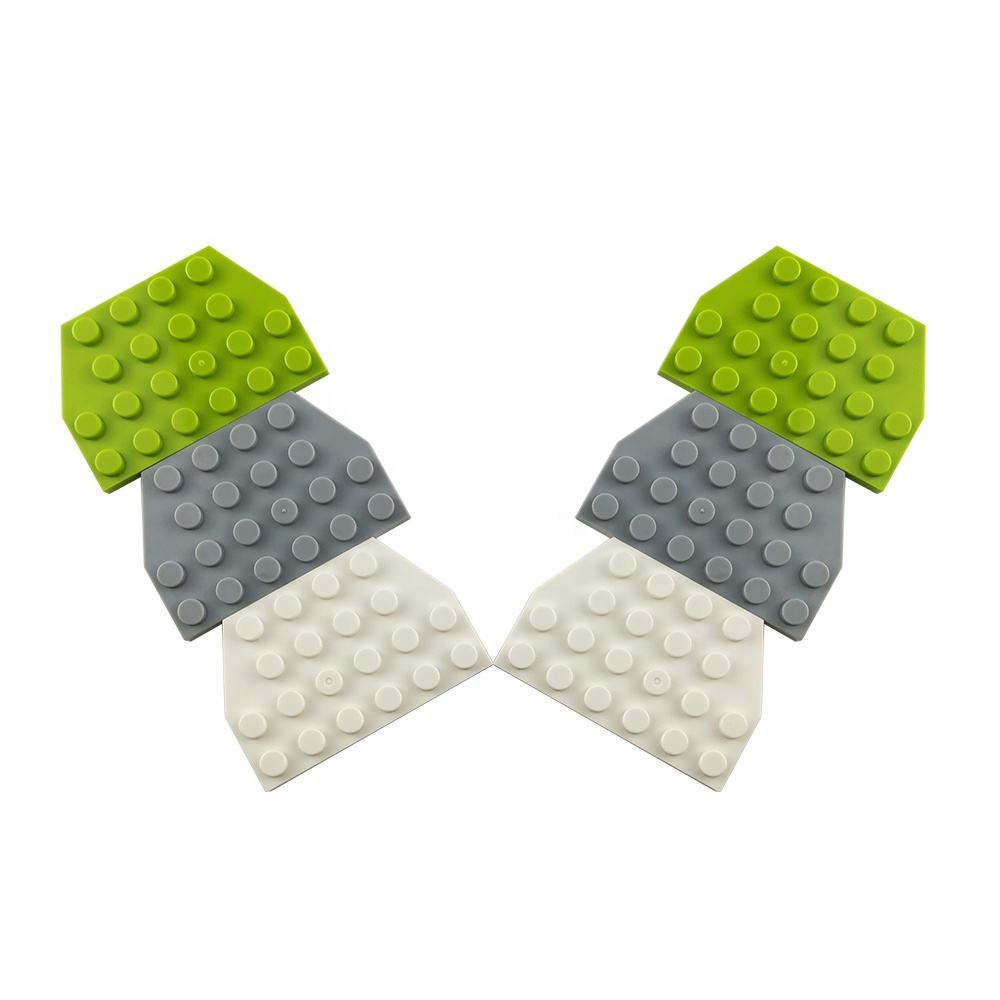 EduWeDo No. 32059 Teknik Büyük Kanat Plakası (Wedge Plate 4x6 with Cut Corners) – Robotik Ana Gövde Panelleri ve Aerodinamik Yüzey Elemanları