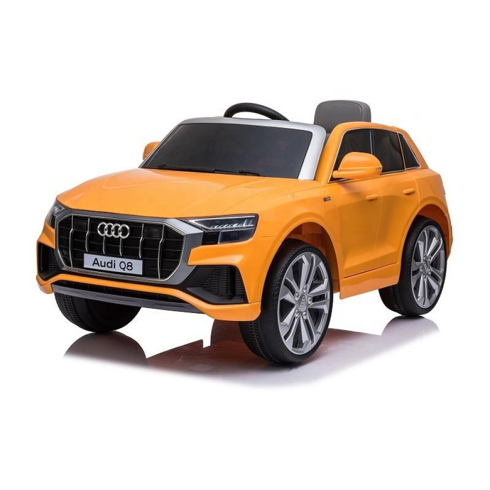 Audi-Q8 S-Line 12V - Sekizgen Izgaralı, Kesintisiz Arka LED'li, 12V Çift Motorlu ve Lisanslı Akülü Audi