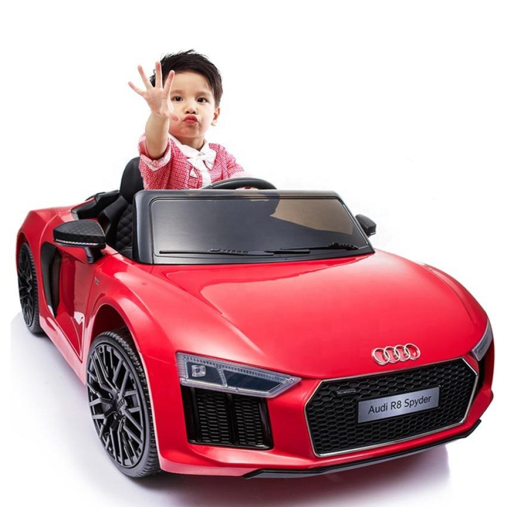 R8-Facelift Spyder 12V - Ur-Quattro Kanallı, Keskin LED'li, 12V Çift Motorlu ve Lisanslı Akülü Audi