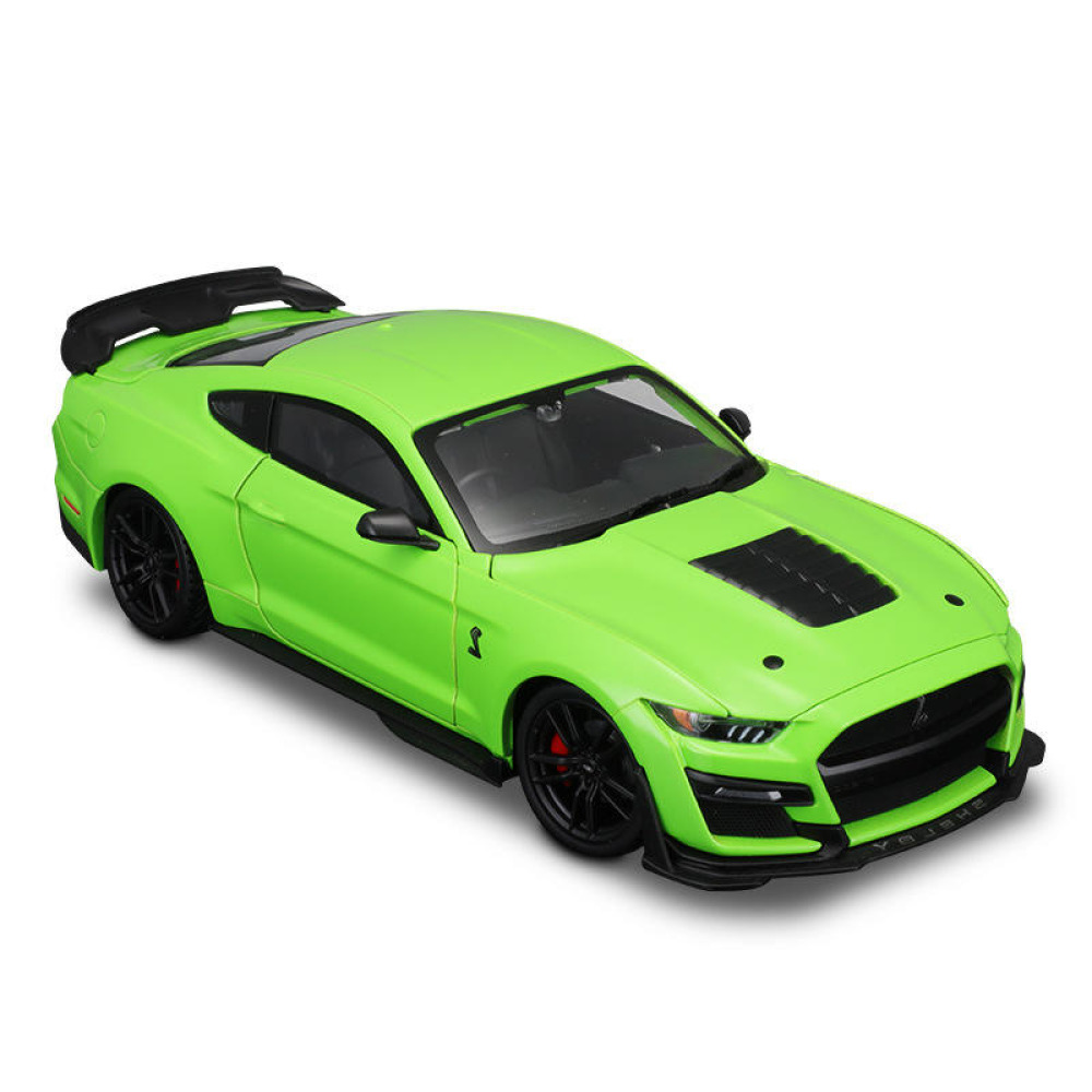 Maisto 1/24 Ford Shelby GT500 Diecast Amerikan Kas Gücünün Evrimleşmiş Hali ve Asfaltın Yeni Kralı