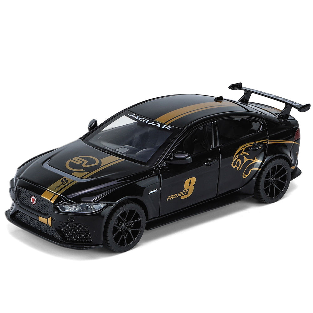 QY TOYS 1/32 Jaguar XE SV Project 8 – Pistlerin Hırçın Kedisi ve Metalik Güç Diecast Koleksiyonunuzda
