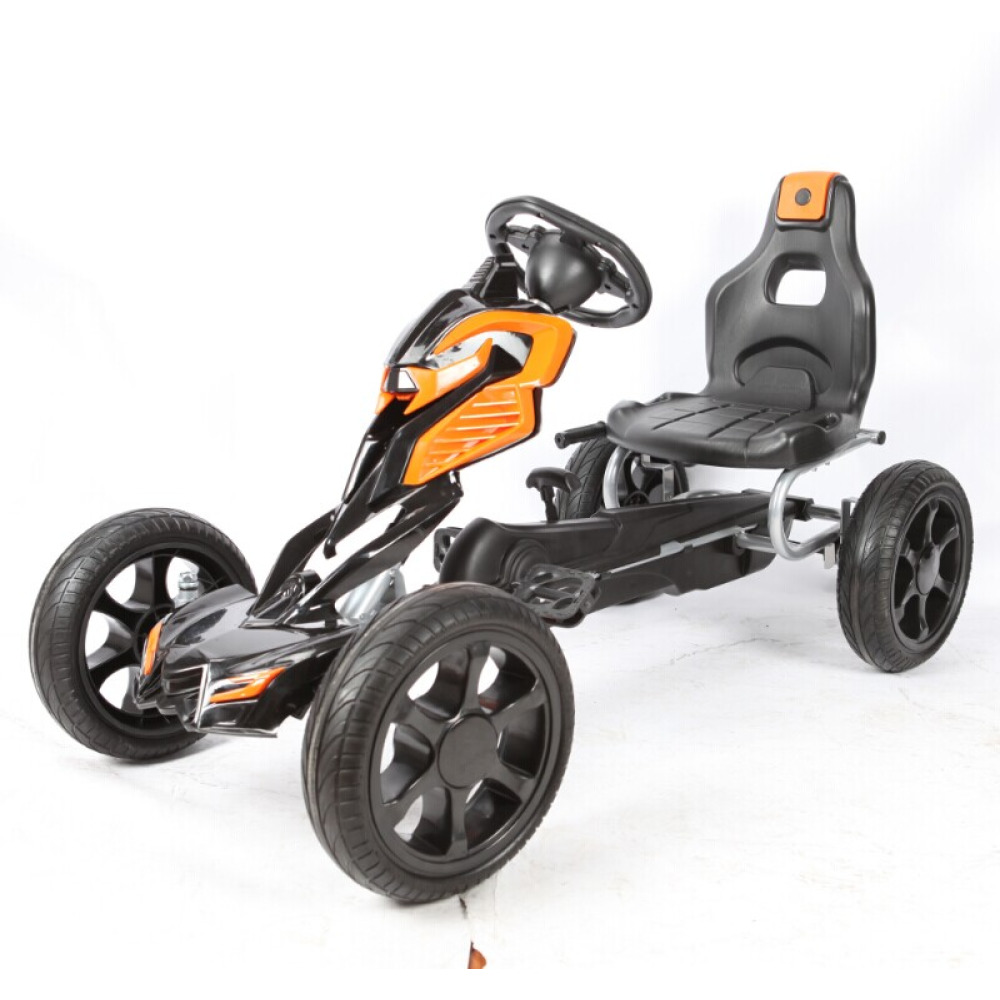 Titan-XL 12: Büyük Maceralar İçin Dev Go-Kart