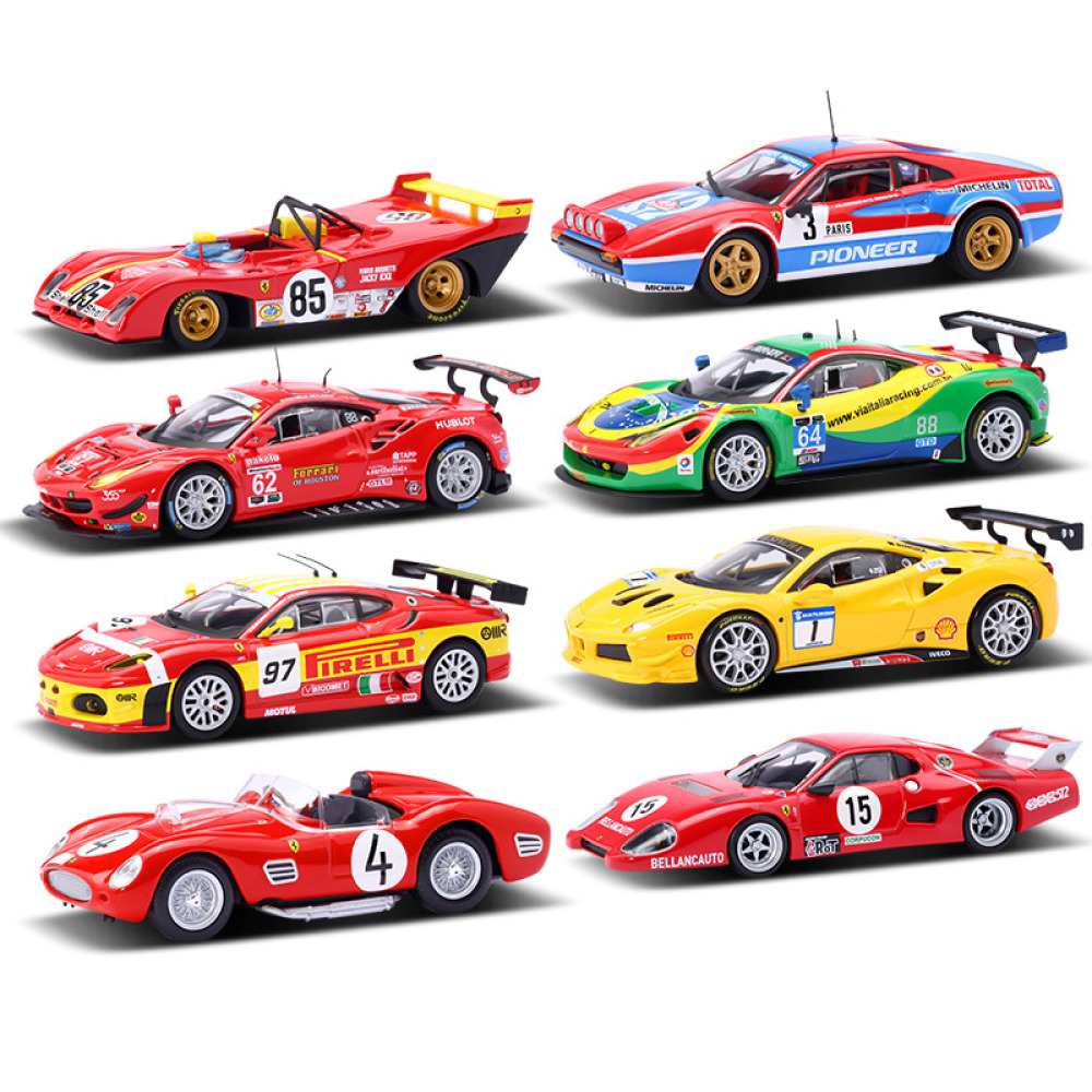 Bburago 1/43 Ferrari 458 & 488 Series Diecast İtalyan Süper Spor Mirası Şimdi Pleksi Kutusunda