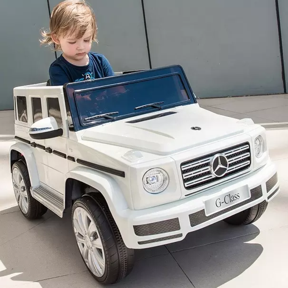 12V Licensed Mercedes-Benz G-Class SUV - İkonik Köşeli Tasarım, Çift Motorlu, 2.4G Uzaktan Kumandalı ve Gelişmiş Müzik Sistemli Lüks Akülü Araç