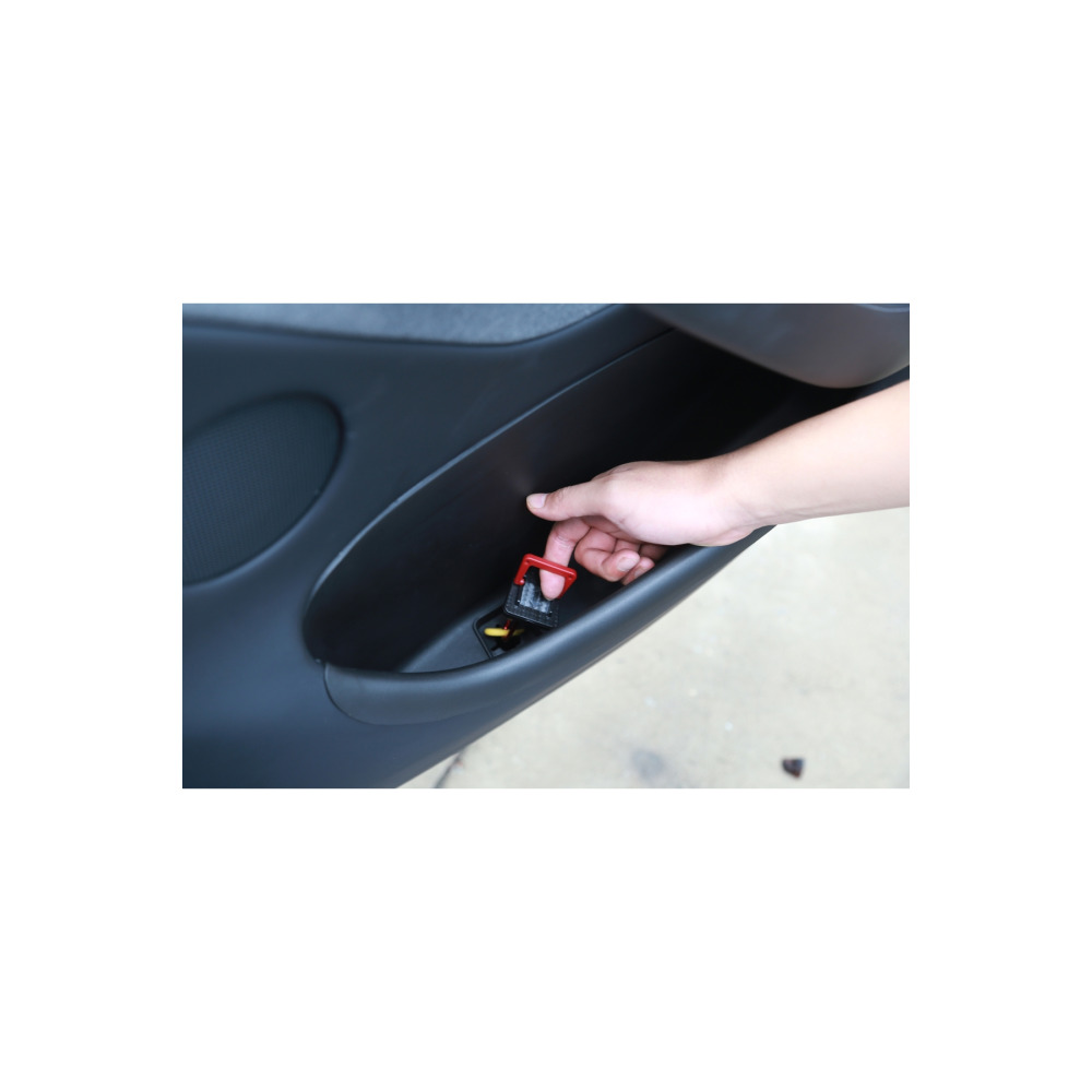 2025+ MODEL Y (JUNIPER) IÇIN ACIL ÇIKIS MANDAL