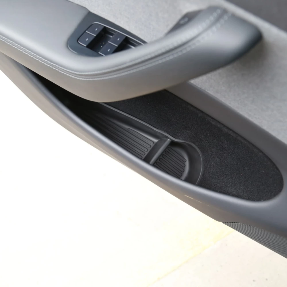 Tesla Model Y Juniper 2025 Uyumlu 4 Kapı İç Cep Pedi V1