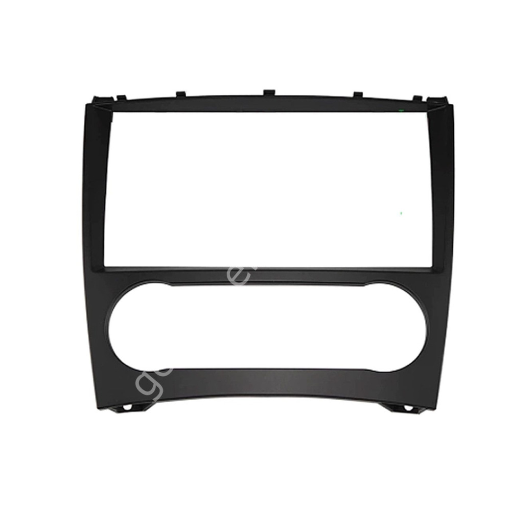 Mercedes C W203 / CLK W209 (2001-2007) 9 İnç Multimedya Panel Çerçevesi