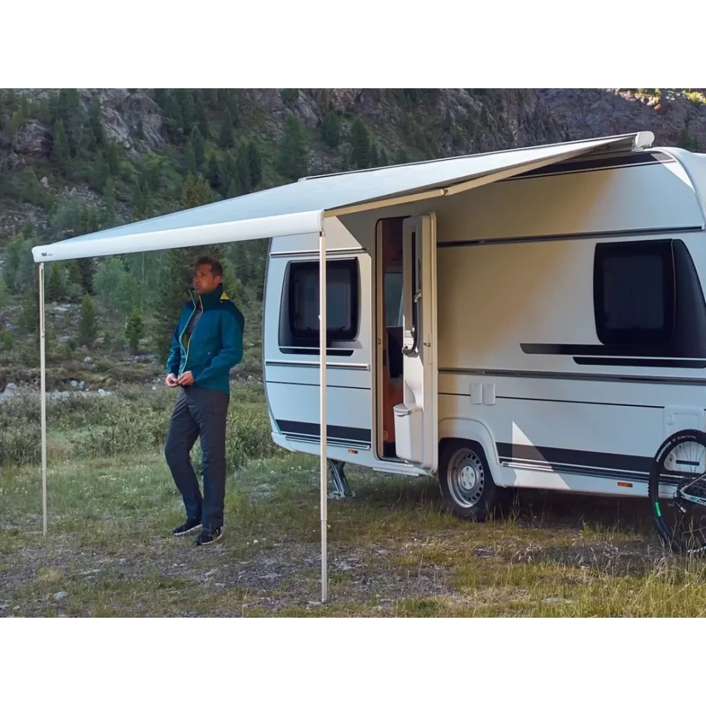 Thule Omnistor 6300 4.50 x 2.50 Metre Beyaz Çatı Tipi Karavan Tentesi